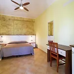 In Sciacca With Garden, Swimming Pool, Parking *
